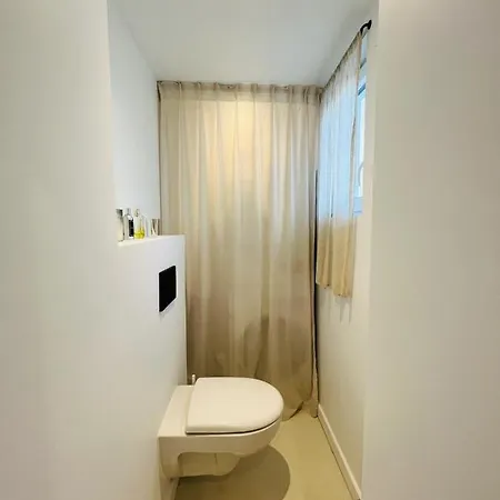 Апартаменти - Quartier Larochefoucauld - Proche Phare Біарріц