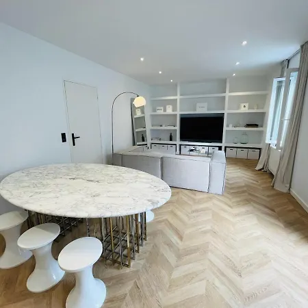 Appartamento - Quartier Larochefoucauld - Proche Phare *